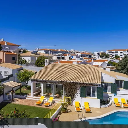 Pinheiro Oura By Villa Albufeira
