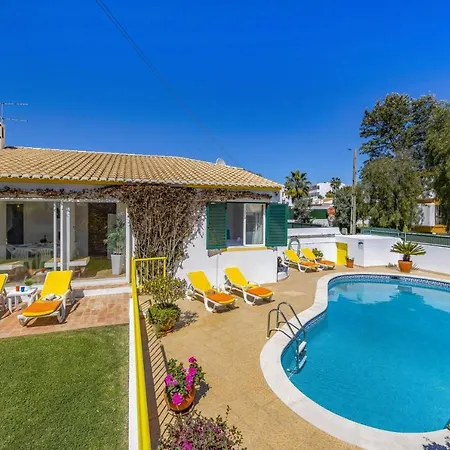 Pinheiro Oura By Villa *
