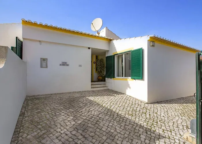 Pinheiro Oura By Villa Albufeira