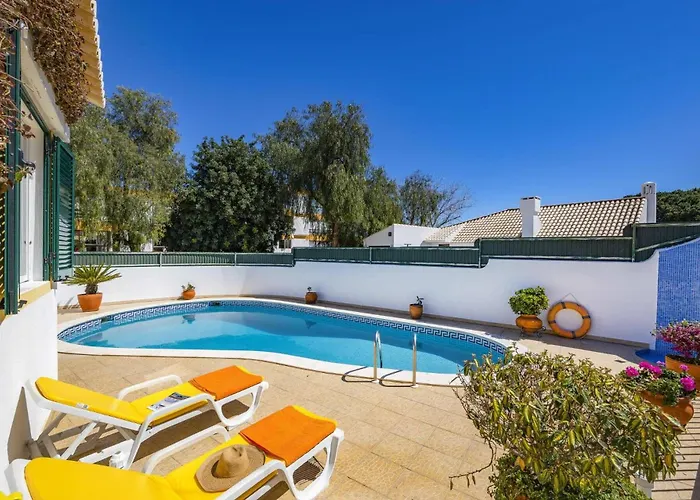 Pinheiro Oura By Albufeira