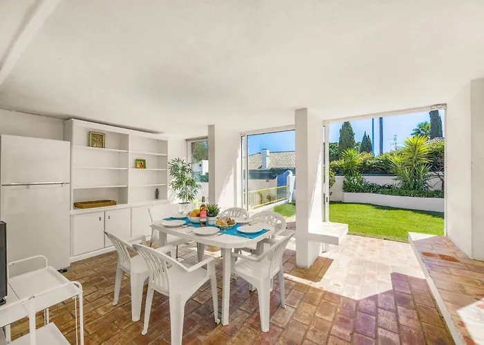 Pinheiro Oura By * Albufeira